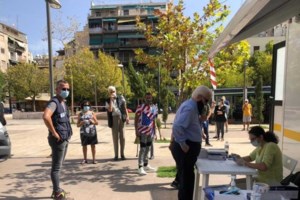 Κορονοϊός - Λαζανάς: Προφανώς τα μέτρα δεν έχουν αποδώσει - Χρειάζεται μάσκα παντού