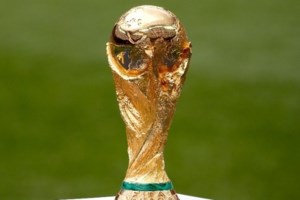 Εξαλλοι οι Αγγλοι ΛΟΑΤΚΙ με τον Μπέκαμ που είναι πρεσβευτής επί πληρωμή για το Παγκόσμιο Κύπελλο του "ομοφοβικού" Κατάρ - εικόνα 5