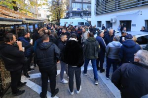 Μαρινάκης για μπλόκα αγροτών: Δεν θα επιτρέψουμε να κλείσουν οι δρόμοι και να ταλαιπωρηθούν οι πολλοί