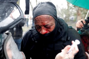 ΗΠΑ: Η σοκαριστική στιγμή που η οπαδός του Τραμπ πυροβολείται στο Καπιτώλιο [Εικόνες - βίντεο]