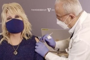 ΗΠΑ: "Ψεκασμένοι" πιστεύουν ότι ο Τραμπ θα ορκιστεί αύριο Πρόεδρος και ετοιμάζονται να εισβάλουν στο Καπιτώλιο! - εικόνα 2