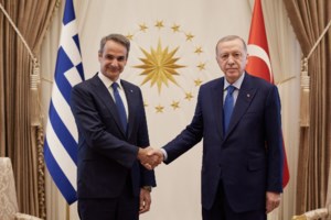 Ντόρα Μπακογιάννη: "Το 2020 υπήρχαν βράδια που δεν κοιμόμουν λόγω Τουρκίας" - Κόντρα με ΣΥΡΙΖΑ για τους "ρεμπεσκέδες" - εικόνα 2