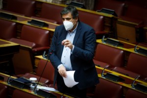 Επίθεση Τσίπρα σε Μητσοτάκη: Ανοησίες ότι είναι το ίδιο ένας ασθενής να είναι διασωληνωμένος εντός και εκτός ΜΕΘ - εικόνα 3
