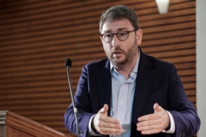 Ανδρουλάκης: Πλαφόν στη λιανική τιμή ενέργειας, η πιο δίκαιη και αποτελεσματική επιλογή