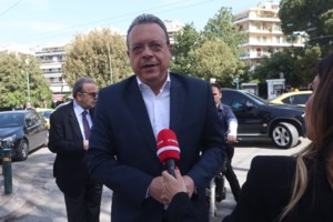 Πάρτι στο Χ με το γράμμα Άγγλου ασθενή στον Άδωνι Γεωργιάδη: "Τα παιδιά της Ομάδας Αλήθειας το έγραψαν;"