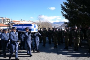 Ο ήρωας σμηναγός - κυβερνήτης του μοιραίου Phantom, Στάθης Τσιτλακίδης, στην αγκαλιά της πατρίδας του - εικόνα 14