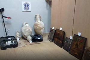 Αρχαίος πλούτος ήρθε στο φως από υποβρύχια έρευνα στη Σαλαμίνα- Αποκαλύφθηκε κτήριο επτά δωματίων και πολλά αντικείμενα - εικόνα 3