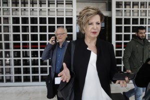 Αδειάζει τον Τσίπρα ο Κουβέλης για τα περί νέου '89 - "Θεσμική εκτροπή" στη χώρα καταγγέλει ο ΣΥΡΙΖΑ