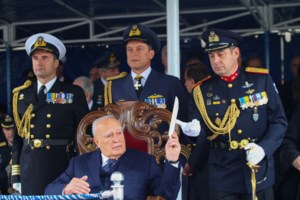 Σήμερα η εξόδιος ακολουθία του Κάρολου Παπούλια - Αύριο στα Ιωάννινα η κηδεία