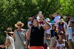 Καλλιάνος: Από τους ισχυρότερους καύσωνες της 15ετίας - Πού θα εκτοξευτεί η θερμοκρασία στην Αθήνα, πότε θα δροσίσει - εικόνα 2