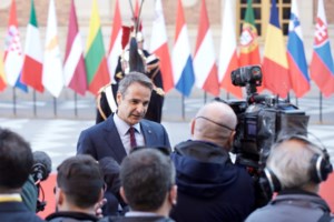 Ερχεται παρέμβαση της κυβέρνησης στην τιμή της βενζίνης - Την επόμενη εβδομάδα οι ανακοινώσεις για την "επιταγή ακρίβειας" - εικόνα 3