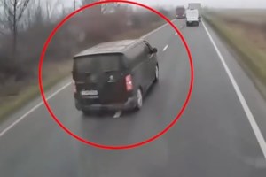 Διάσπαση προσοχής και ανθρώπινο λάθος "βλέπουν" οι ειδικοί για το μοιραίο τροχαίο με τους οπαδούς του ΠΑΟΚ - εικόνα 2