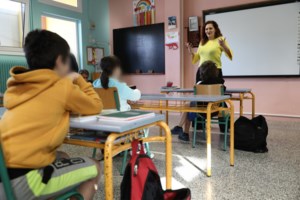 Άνοιγμα σχολείων - Θεοδωρικάκος: Περιμένετε να δούμε αν θα γίνει στις 7 Σεπτεμβρίου - Μάσκες και στα ιδιωτικά σχολεία