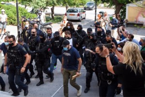 Γλυκά Νερά: Αυτή είναι η Roxy - Tο σκυλάκι που σκότωσε μετά την Καρολάιν ο 33χρονος πιλότος - εικόνα 2