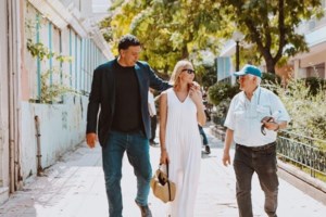 Εκλογές 2023: Ξεπουλάνε οι τούρτες με τους πολιτικούς αρχηγούς και τα κόμματα [εικόνες]