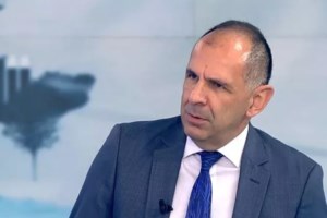 Η πρώτη απάντηση Μητσοτάκη σε Τσίπρα από το Ηράκλειο: Όταν δεν έχεις να πεις τίποτα, τότε διχάζεις και πετάς λάσπη - εικόνα 4