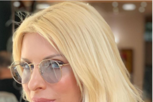 Ελένη Μενεγάκη: Η νέα φωτογραφία με μπικίνι - "Παιχνίδια στον ήλιο"