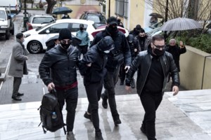 Μαφία των ποτών: Πώς ο ΡΟΜΑ και ΦΕΝΤΙΑ θα γέμιζαν λαθραίες "μπόμπες" την εστίαση μετά το lockdown [εικόνες] - εικόνα 7