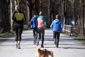 Ο "πόλεμος" της μάσκας: Τακτικές "Άγριας Δύσης" από τις ΗΠΑ για αγορές φορτίων