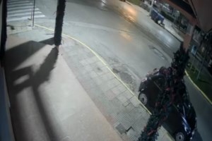 Αγρια συμπλοκή μεταξύ νεαρών στη Μεταμόρφωση: Τρεις τραυματίες, ο ένας με τραύμα στην κοιλιά από κατσαβίδι