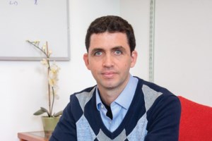 Κορονοϊός: Αυτές είναι οι οδηγίες της Apple για να απολυμάνετε σωστά το iPhone