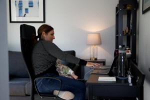 Το Facebook υιοθετεί μόνιμα το μοντέλο της τηλεργασίας για 50.000 εργαζόμενους