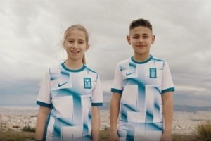 Γιβραλτάρ – Ελλάδα 0-3: Μεγαλοπρεπέστατη "τριάρα" η Εθνική- Είχε και τρία δοκάρια [Βίντεο] - εικόνα 2