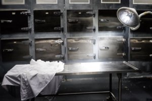 Καπραβέλος: Σας ακούω να μιλάτε για την Όμικρον, εμείς παλεύουμε στις ΜΕΘ με την Δέλτα