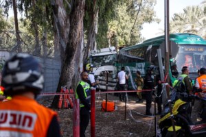 Κρίσιμες διαπραγματεύσεις - Γάζα: Kατάπαυση του πυρός για 48 ώρες και απελευθέρωση τεσσάρων ομήρων πρότεινε η Αίγυπτος - εικόνα 2