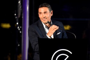 Ανακαλεί τη μήνυση στον Αυγενάκη ο υπάλληλος του αεροδρομίου: "Ήταν ένταση της στιγμής, πήρε μεγάλες διαστάσεις" - εικόνα 2