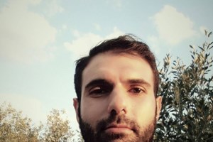 Ξανά στο εδώλιο ο ηθοποιός Γιώργος Καρκάς για τον βιασμό του 25χρονου ταξιτζή - εικόνα 2