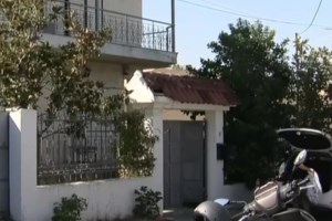 Άνοιξη: Για 4.000 ευρώ χρωστούμενα ενοίκια έστειλε τους ηλικιωμένους στο νοσοκομείο ο 31χρονος [βίντεο] - εικόνα 2