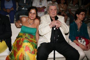 Μαργαρίτα Θεοδωράκη: Δεν θα πάω για τεστ DNA - Ολα τα χειρίζονται οι δικηγόροι μου [βίντεο]