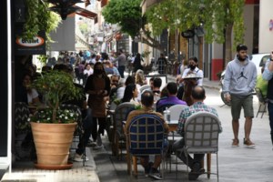 Στην 4η θέση η Ελλάδα στην κούρσα των εμβολιασμών στην ΕΕ - Σήμερα ξεπερνάμε τους 4.615.000 εμβολιασμούς