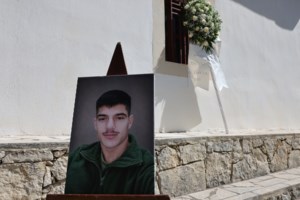 Σε φυλακή εκτός Κρήτης ο 54χρονος και η σύζυγός του για τη δολοφονία του Νικήτα: "Εβλεπα τον φονιά του γιου μου" -Τι είπαν στις απολογίες