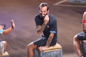 Ηλίας Γκότσης: Επικό αυτοτρολάρισμα για το πώς έκλεβε στο Survivor All Star και του έφερναν κρυφά φαγητό [βίντεο] - εικόνα 2