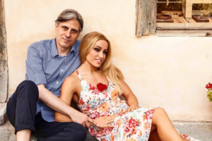 Ζενεβιέβ: Λίγο πριν τον Covid έχασα τα μαλλιά μου - Ξυπνούσα κι έβρισκα μια τούφα στο μαξιλάρι