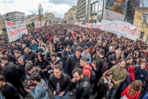 Ο "χάρτης" των πληρωμών από τον e-ΕΦΚΑ και τη ΔΥΠΑ έως τις 22 Νοεμβρίου