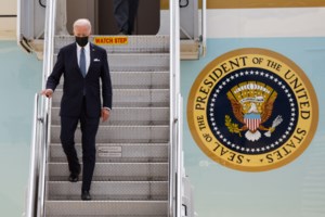 Ευλογιά των πιθήκων: Με ειδικές κάψουλες η αεροδιακομιδή του 29χρονου και της συντρόφου του από την Κεφαλονιά - εικόνα 9