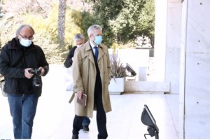 Πελώνη σε ΣΥΡΙΖΑ για δηλώσεις Κοντονή: "Ας αλλάξουν κασέτα και ας δώσουν απάντηση" - εικόνα 3