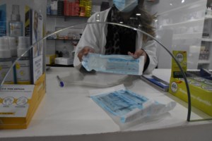 Self test: Eπεκτείνονται από την Δευτέρα στο σύνολο των εργαζομένων του Δημοσίου - Τι ισχύει την πρώτη εβδομάδα