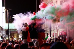 ΠΟΥ: "Καταστροφικό" το θέαμα με πλήθη φιλάθλων χωρίς μάσκες στον τελικό του Euro - Ανησυχία για εξάπλωση της μετάλλαξης Δ