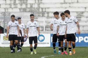 Θεσσαλονίκη: Ξυλοκόπησε την αδερφή του για να την πάρει με το ζόρι στη Γερμανία - Πώς σώθηκε από περαστικό