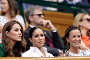 Πίπα Μίντλετον: Διακοπές στην Καραϊβική με μικροσκοπικά μπικίνι ένα μήνα μετά το χειρουργείο της αδελφής της - εικόνα 5