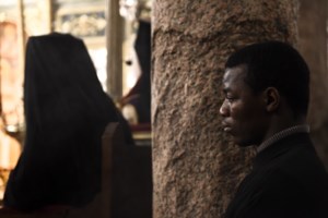 Κορονοϊός: Συναγερμός για δεύτερο κρούσμα νοτιαφρικανικής  μετάλλαξης - Είναι στενή επαφή του ιερέα