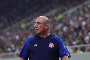 "Βέλη" Πογέτ σε ΕΠΟ: "Ο συνεργάτης μου είναι 8 μήνες απλήρωτος - Με δυσκολεύει πολύ που δεν έχουμε προπονητικό κέντρο"