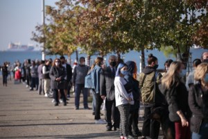 Καταρρέει το Χρηματιστήριο λόγω κορονοϊού- Βουτιά πάνω από 4%