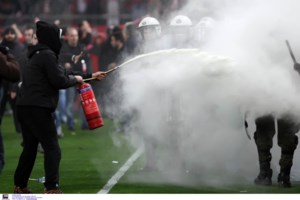 Θεσσαλονίκη: Τον κάρφωσε με αιχμηρό αντικείμενο σε κουρείο - εικόνα 2