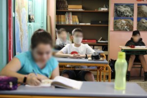 Έκκληση από τον ΠΟΥ: "Ο κορονοϊός εξαπλώνεται και σκοτώνει - Μην ανοίγετε τις κοινωνίες χωρίς έλεγχο" - εικόνα 3