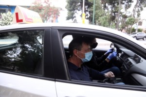 Καραμανλής για νέο ΚΟΚ: Δεν θέλουμε απλά μεγαλύτερα πρόστιμα, θέλουμε ποινές για παραδειγματισμό - εικόνα 2